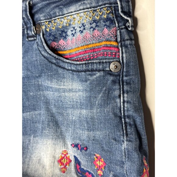 True Religion Girls Sz 14 Joey Shorts Denim Distressed Embroidered Jean Kids - Picture 16 of 16